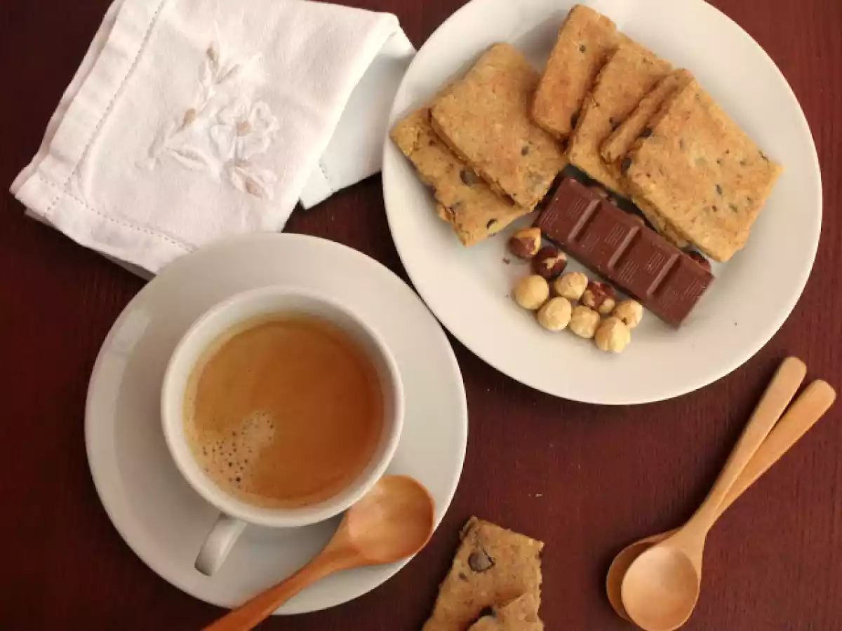 Galletas de frutos secos y chocolate