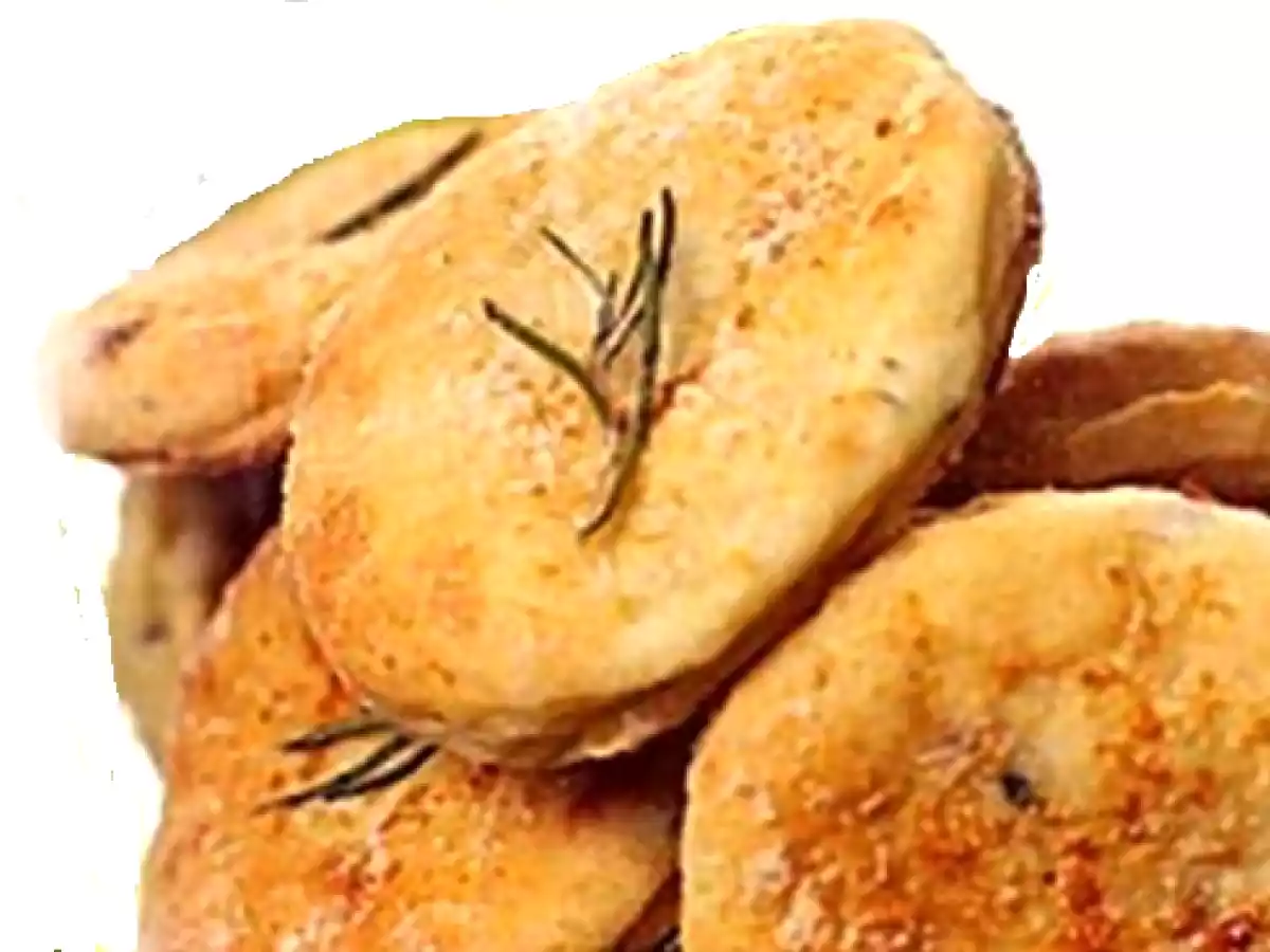 Galletas de patata con olivas y parmesano