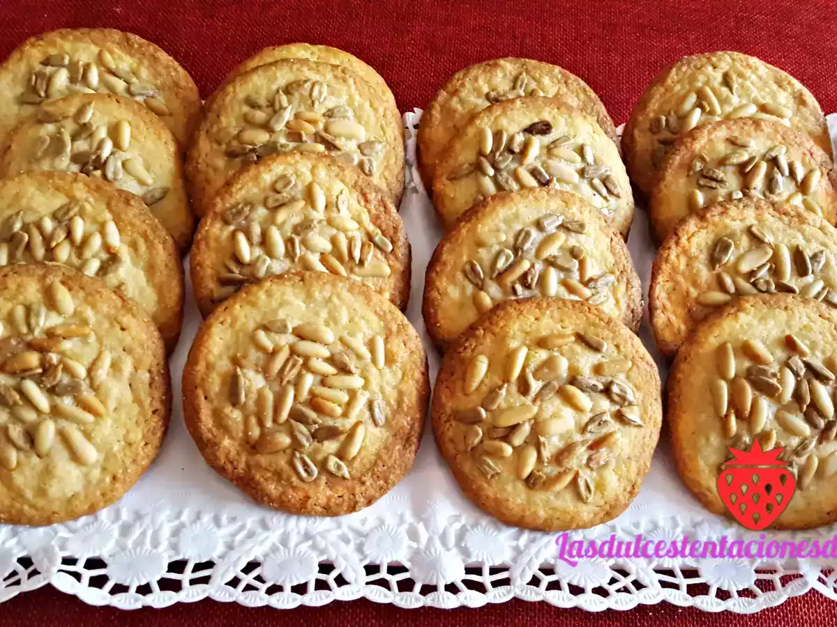 Galletas de Pipas y Piñones