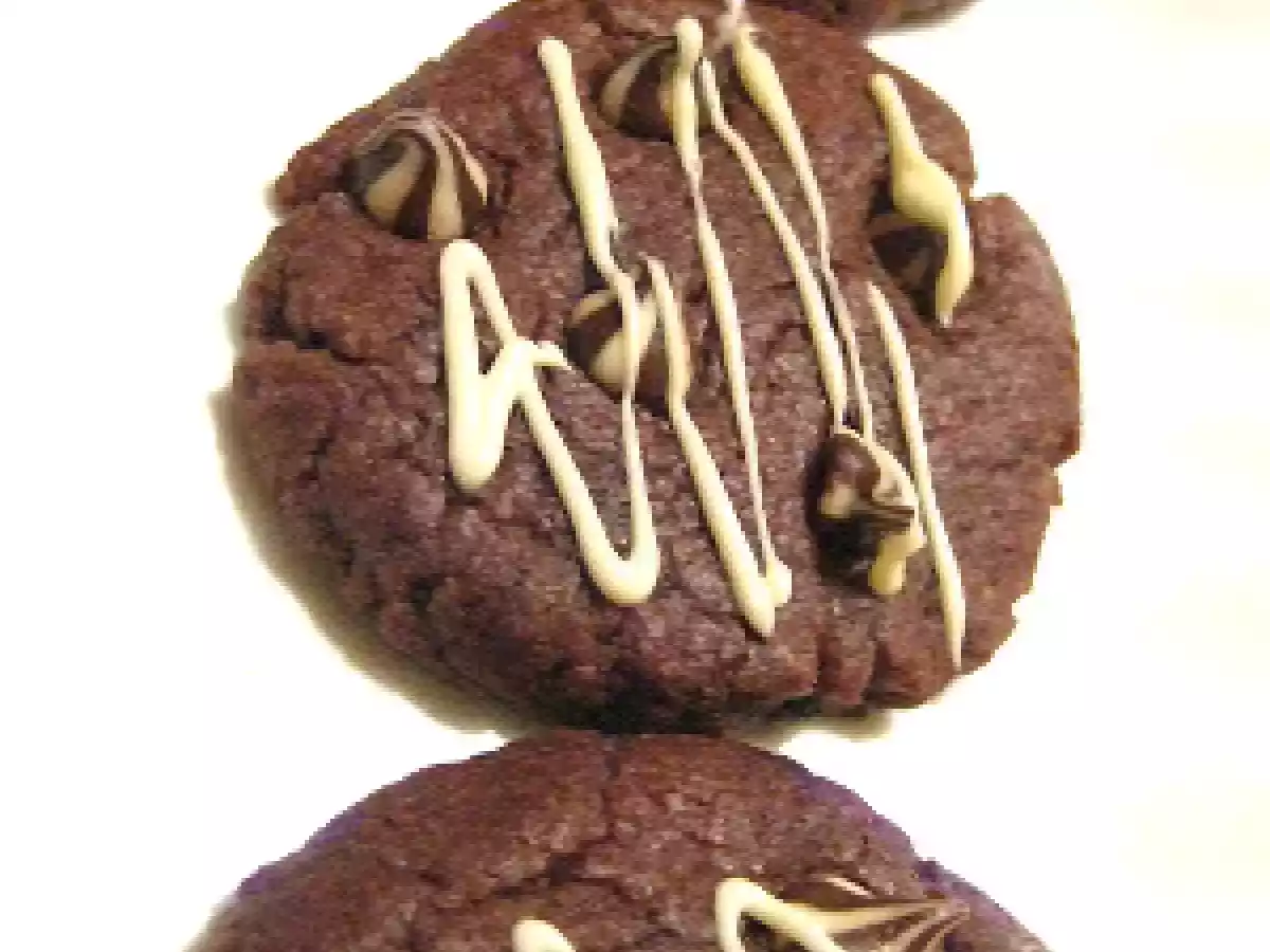 GALLETAS DECORADAS CON GOTITAS DE DOS CHOCOLATES Y DE CARAMELO - foto 5