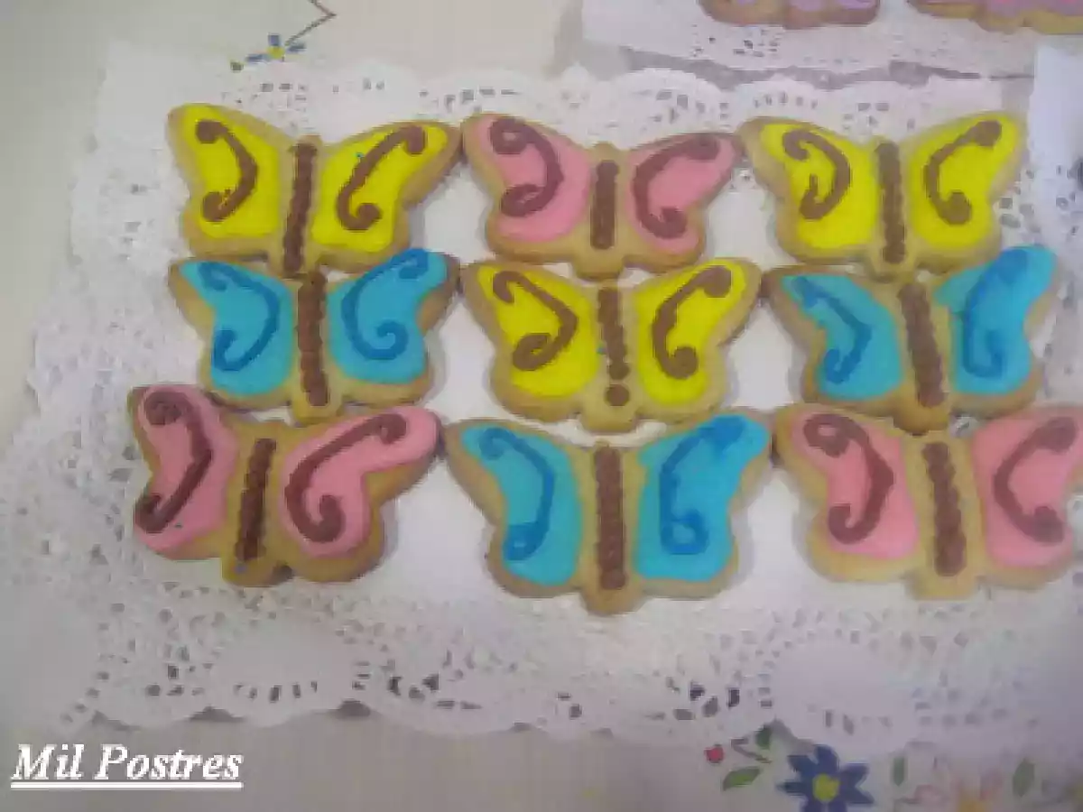 Galletas decoradas: mis primeras mariposas.