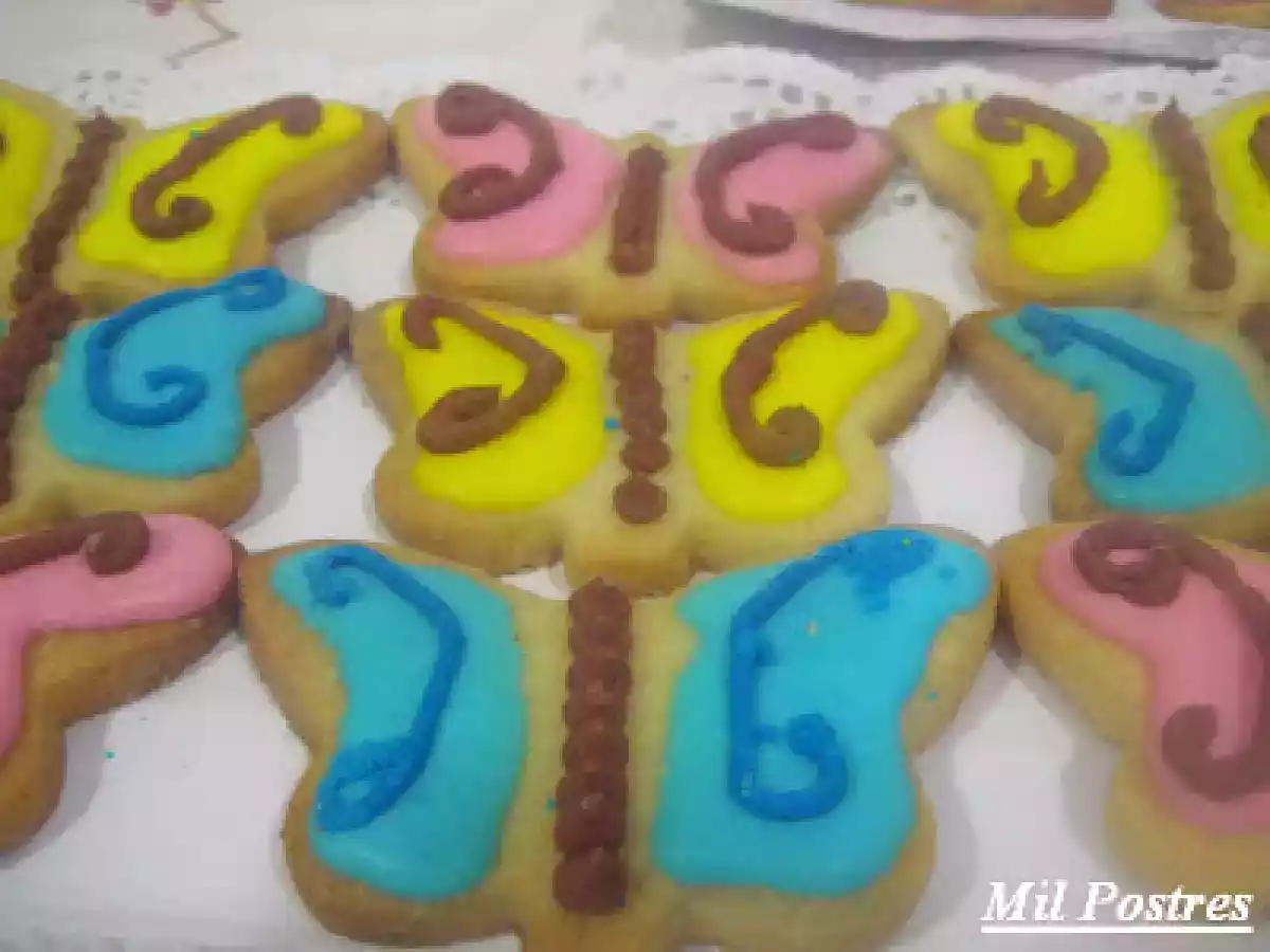 Galletas decoradas: mis primeras mariposas. - foto 2