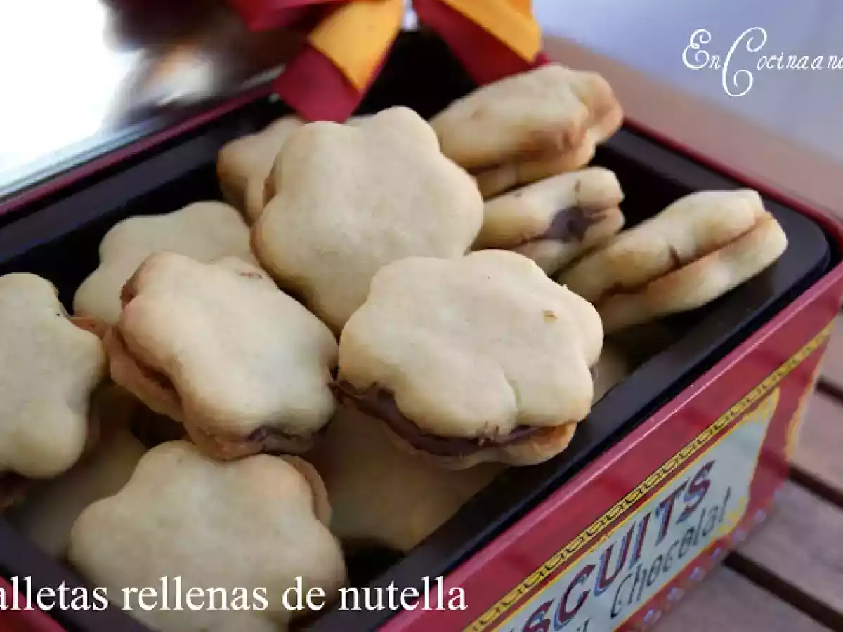 GALLETAS RELLENAS DE NUTELLA
