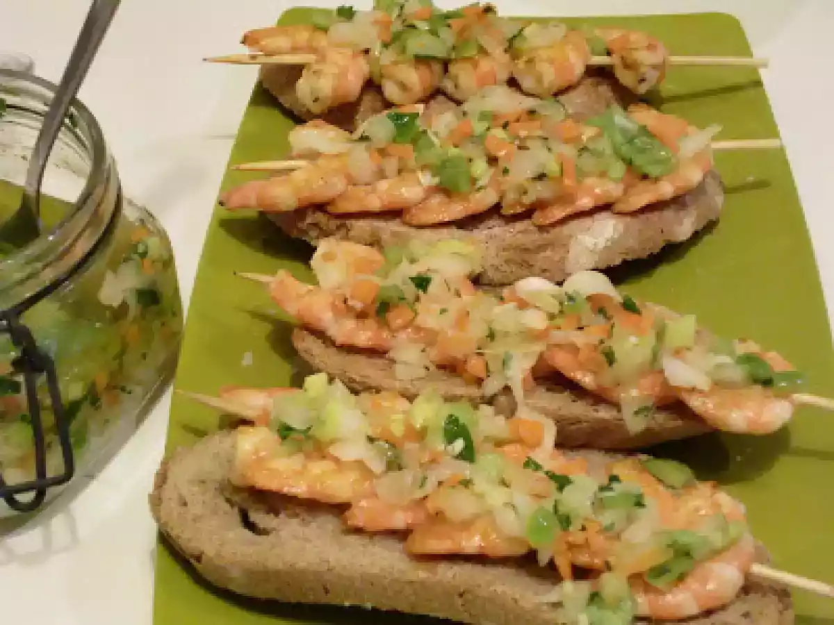 Gambas en brocheta con vinagreta - foto 4