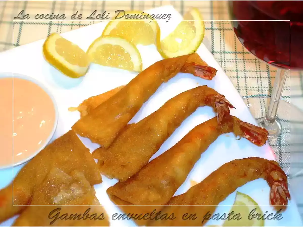 Gambas envueltas en pasta brick con salsa rosa (Cóctel)