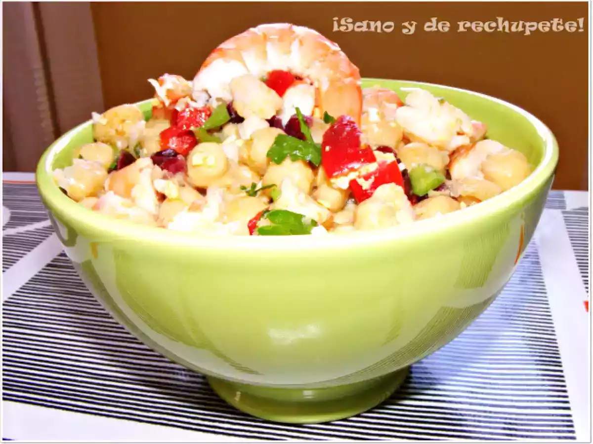 Garbanzos aliñados con langostinos - foto 2