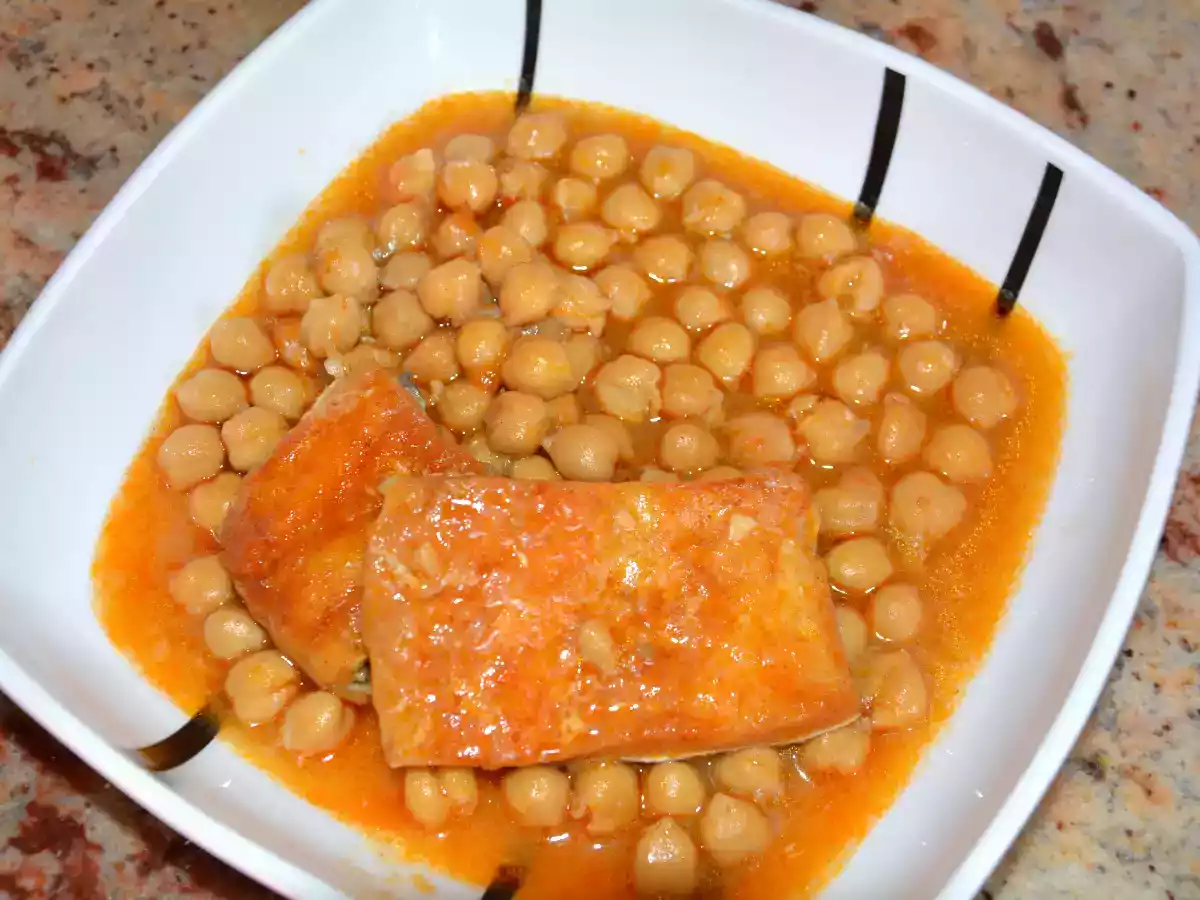 Garbanzos con bacalao en olla rapida