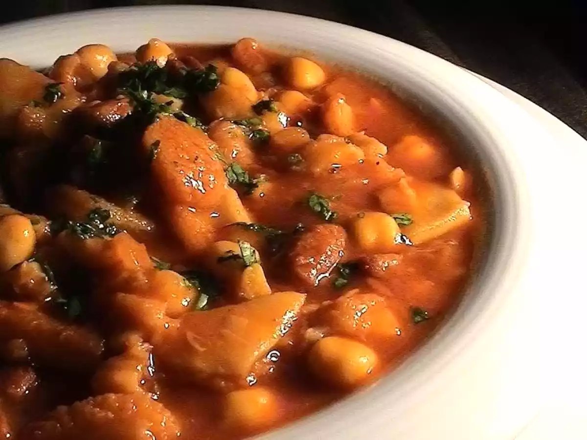 Garbanzos con Callos Para Mamen