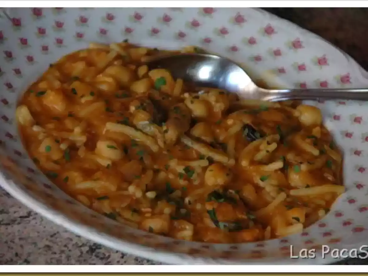 Garbanzos con fideos y mejillones (Thermomix)
