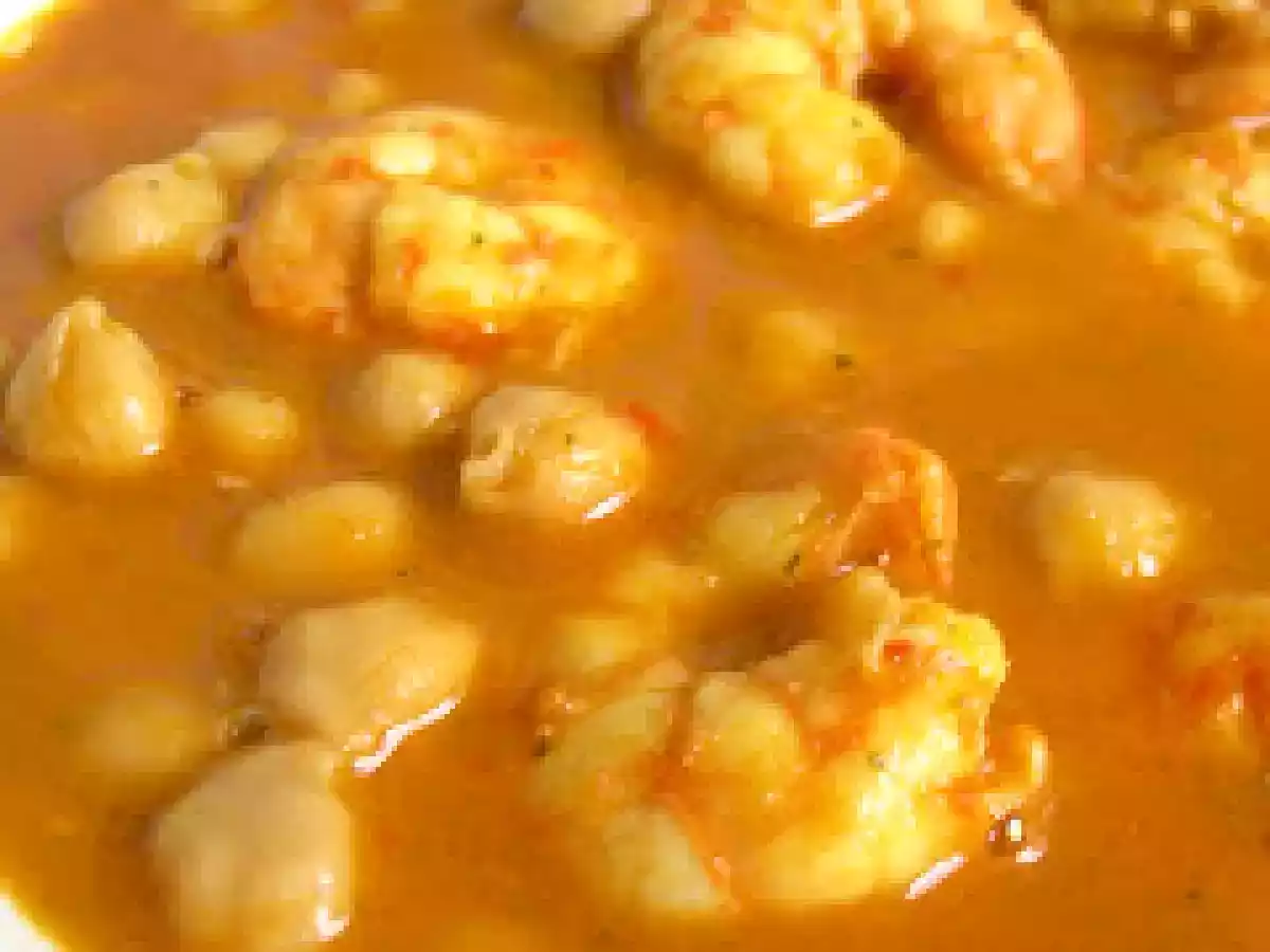 Garbanzos con gambas estofados
