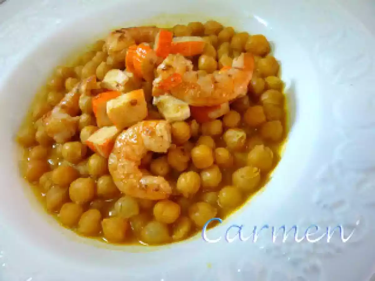 Garbanzos con marisco