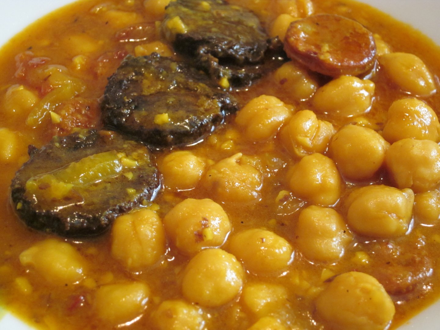 Garbanzos con morcilla y chorizo Receta Petitchef