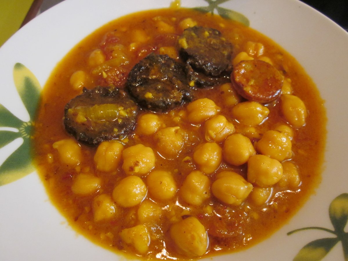 Garbanzos con morcilla y chorizo Receta Petitchef