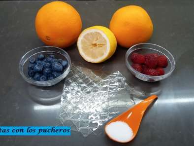 Gelatina de naranja y frutos rojos, sin azúcar - foto 2