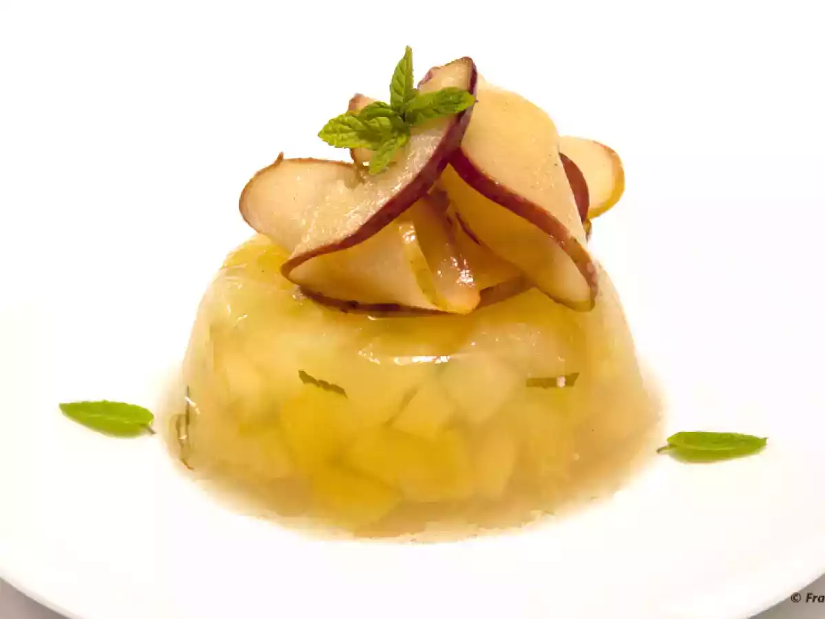Gelatina de sidra con manzana y menta