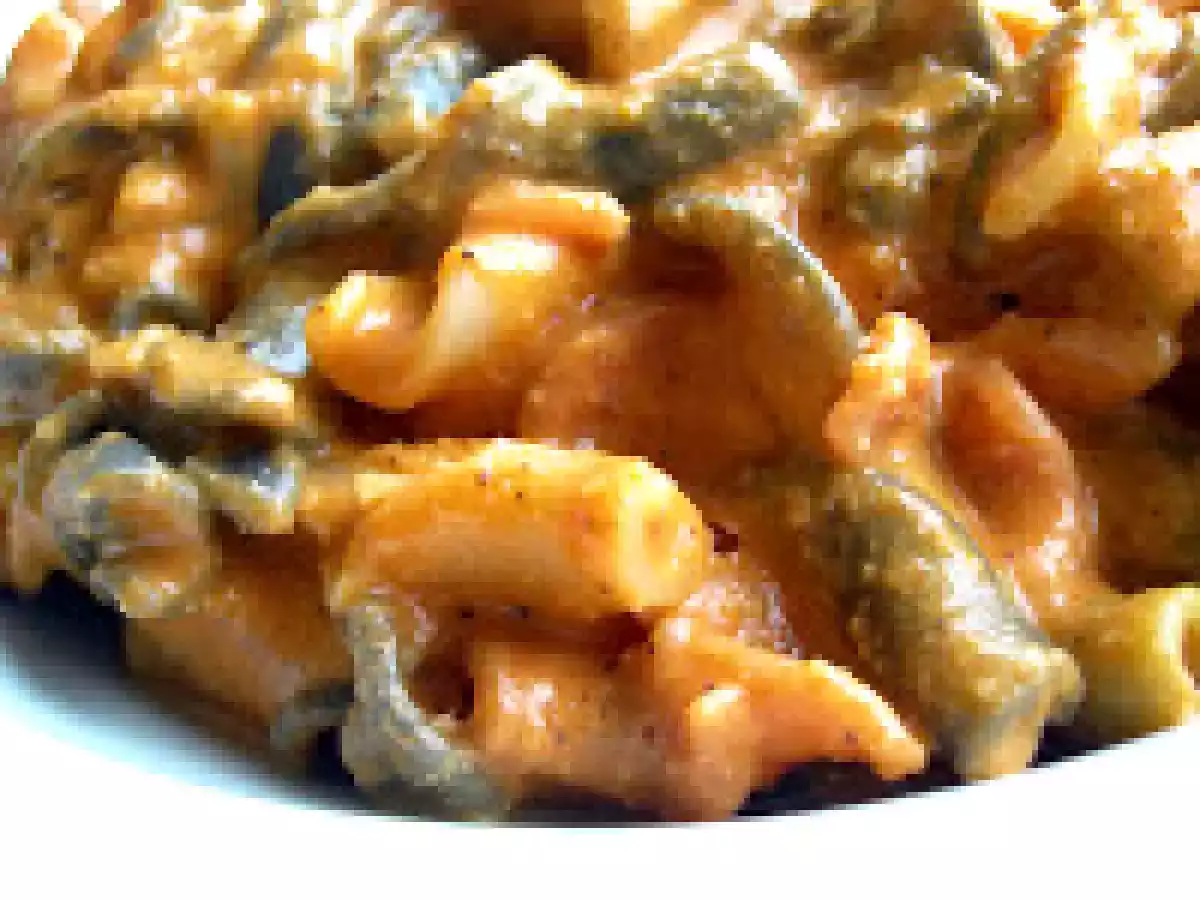 Giglis (pasta) en salsa de almendras. Paso a paso