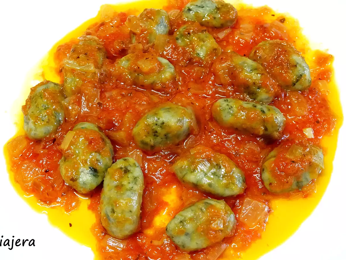 Gnocchis de espinacas con tomate - foto 2