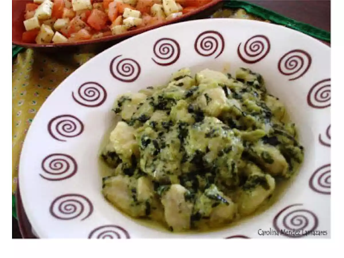 Gnoquis con Salsa Pesto.