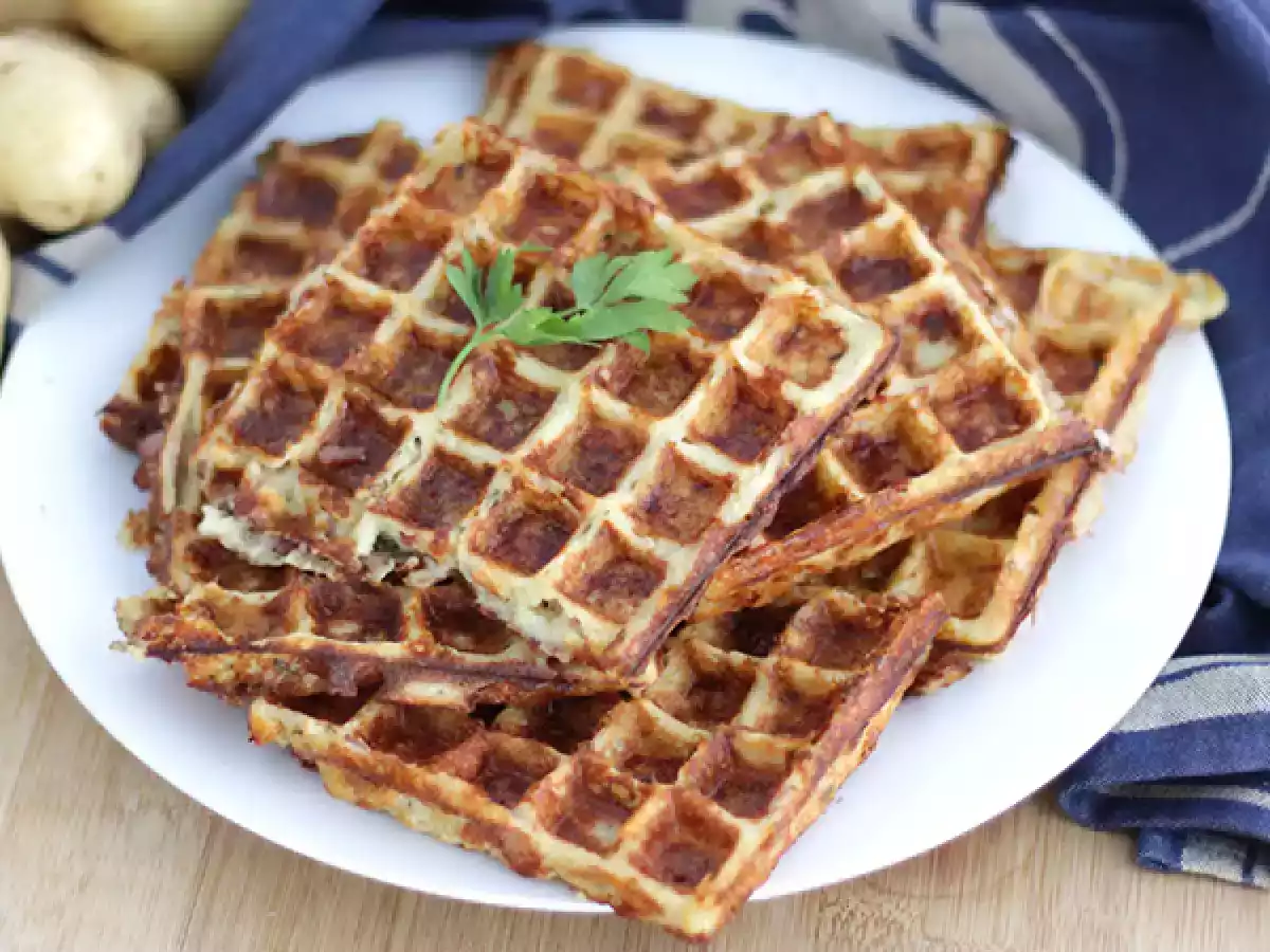 Gofres de patata, bacon y queso - foto 3