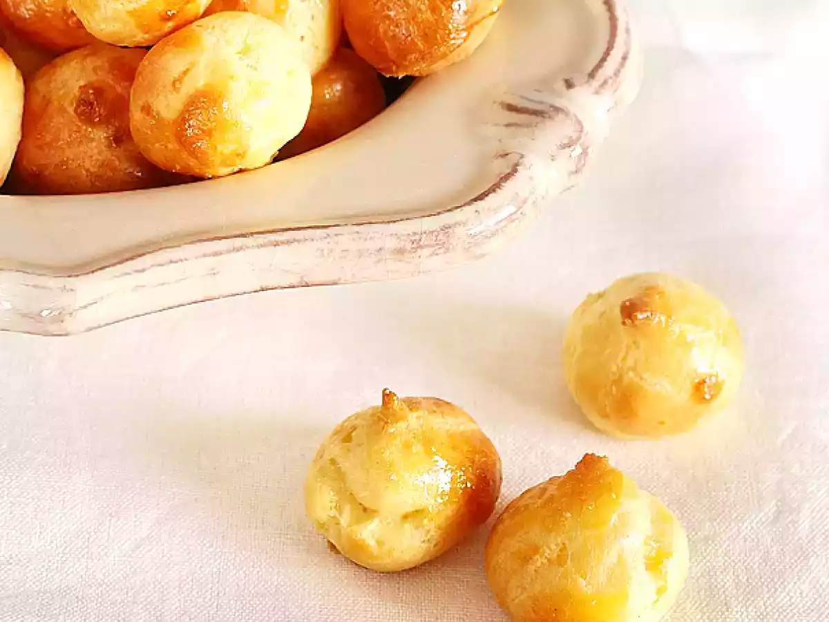 Gougères de queso manchego