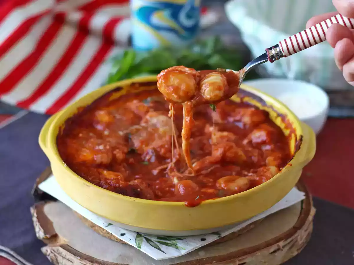 Gratinado de ñoquis con tomate y mozzarella - gnocchi o ñoquis alla sorrentina - foto 2
