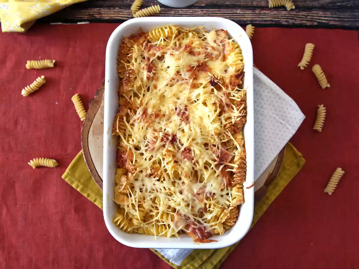 Gratinado de pasta con jamón y queso en freidora de aire: receta fácil y rápida - foto 3