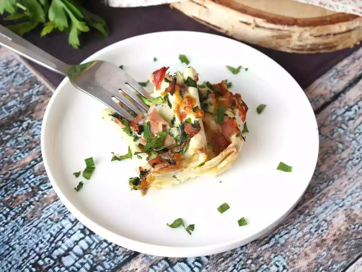 Gratinado de tortillas con jamón, espinacas y mozzarella, al estilo crinkle cake - foto 2