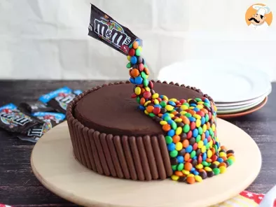 Fondant, lacasitos, chocolate las mejores ideas para decorar tartas con  niños