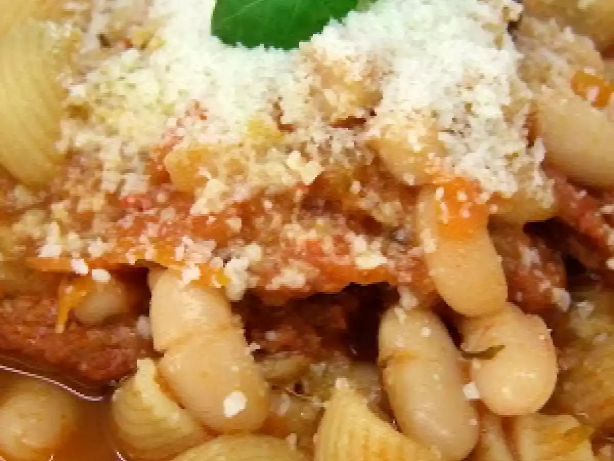 Guiso de alubias con pasta - foto 2