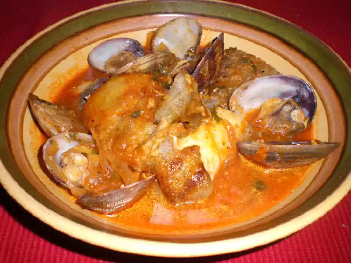 Guiso de bacalao con almejas - foto 2