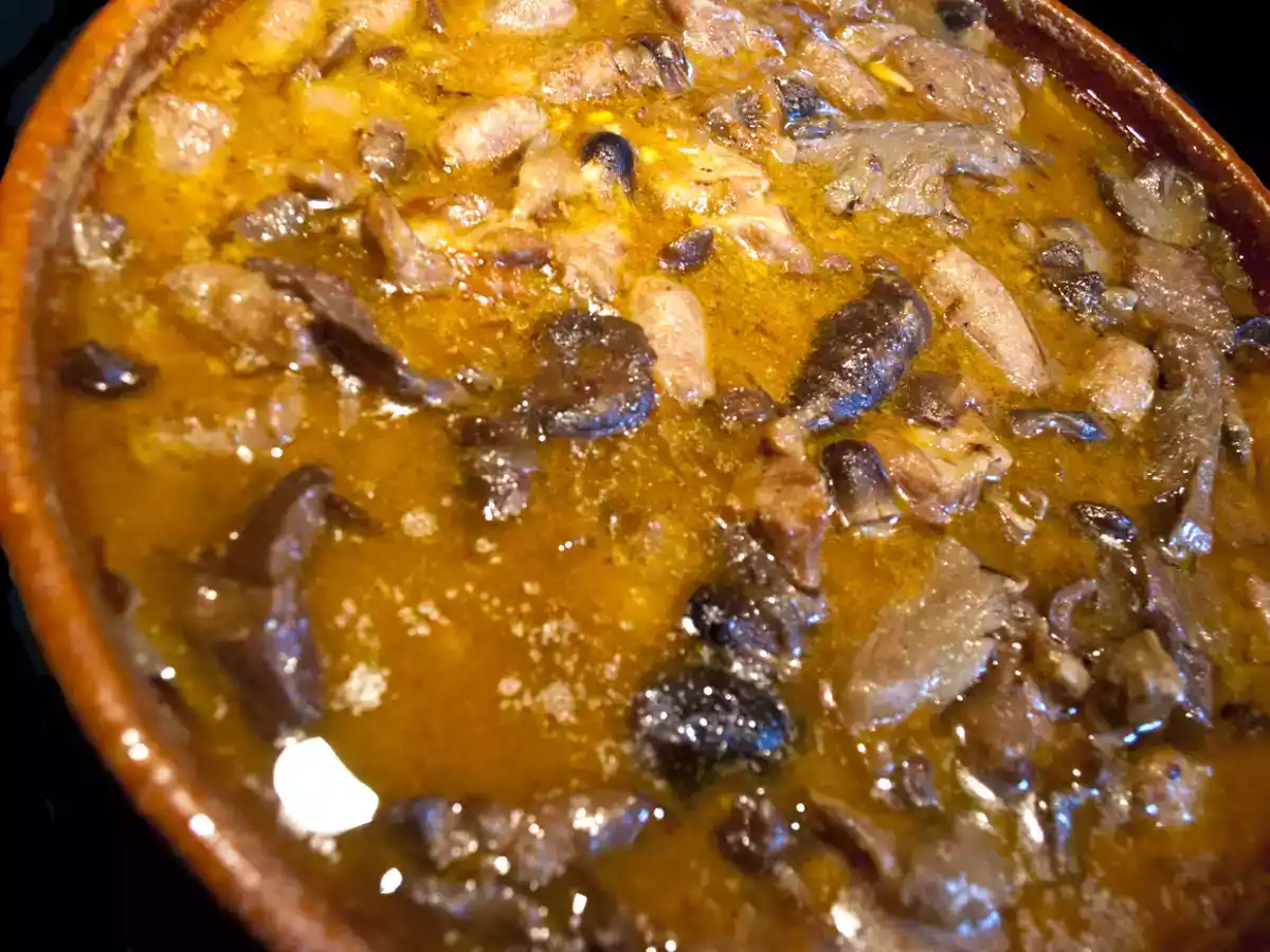 Guiso de cerdo con setitas a la cerveza - foto 2