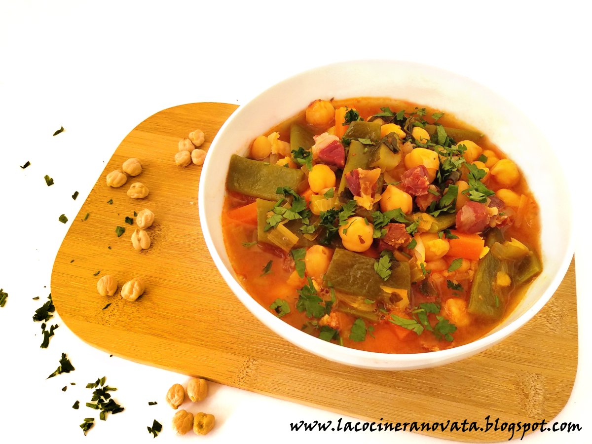 Guiso de garbanzos con verduras Receta Petitchef