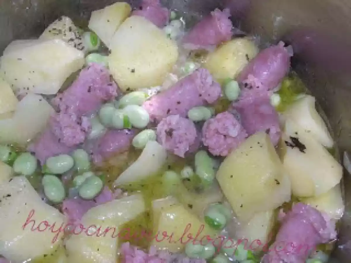 Guiso de habitas con longanizas - foto 2