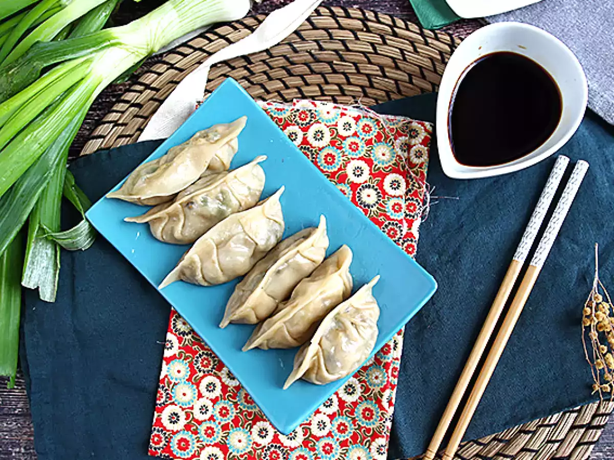 Gyozas de pollo, zanahoria y champiñones - foto 6