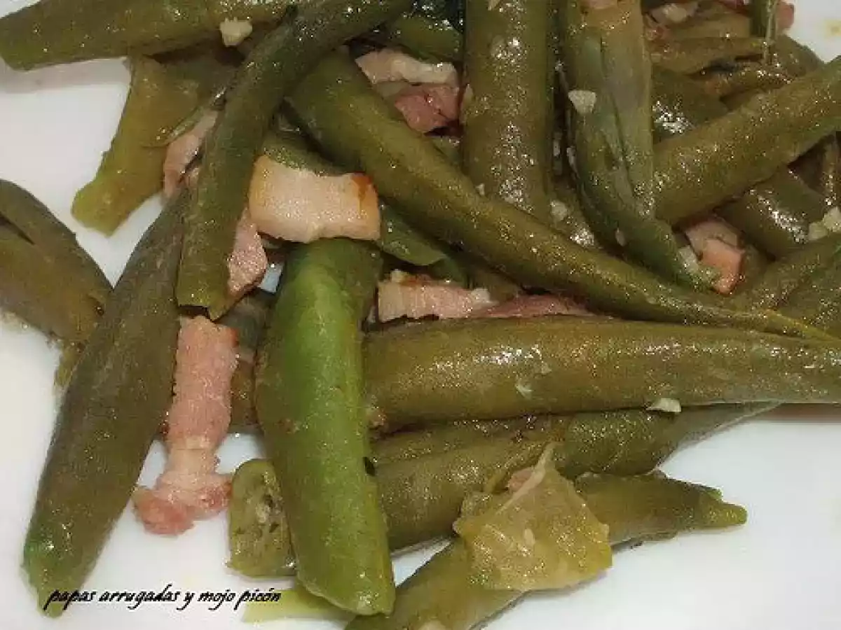 HABICHUELAS CON BACON - foto 2