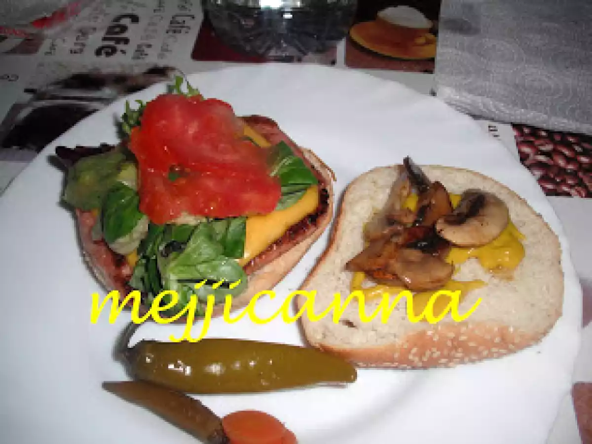 Hamburguesa de pavo y champiñones - foto 2
