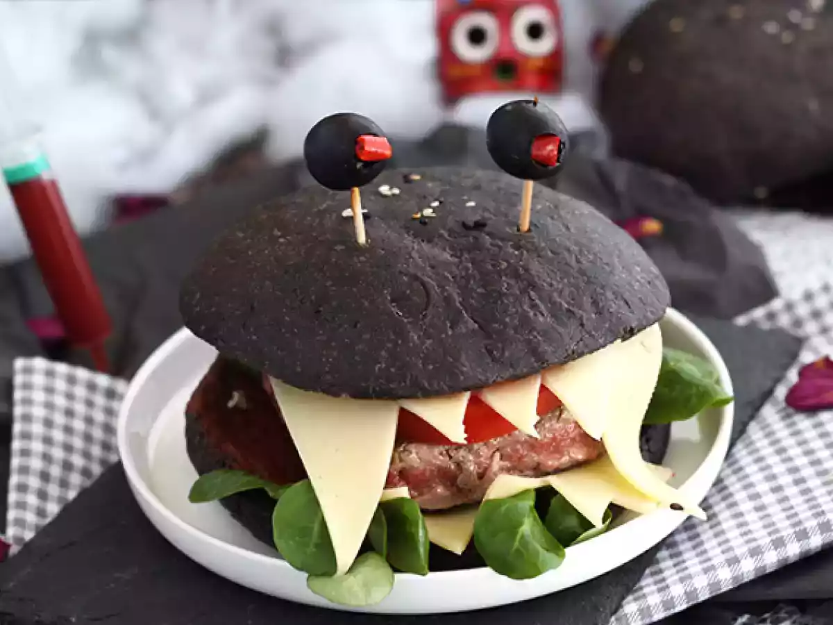 Hamburguesa monstruosa (Halloween) - foto 2