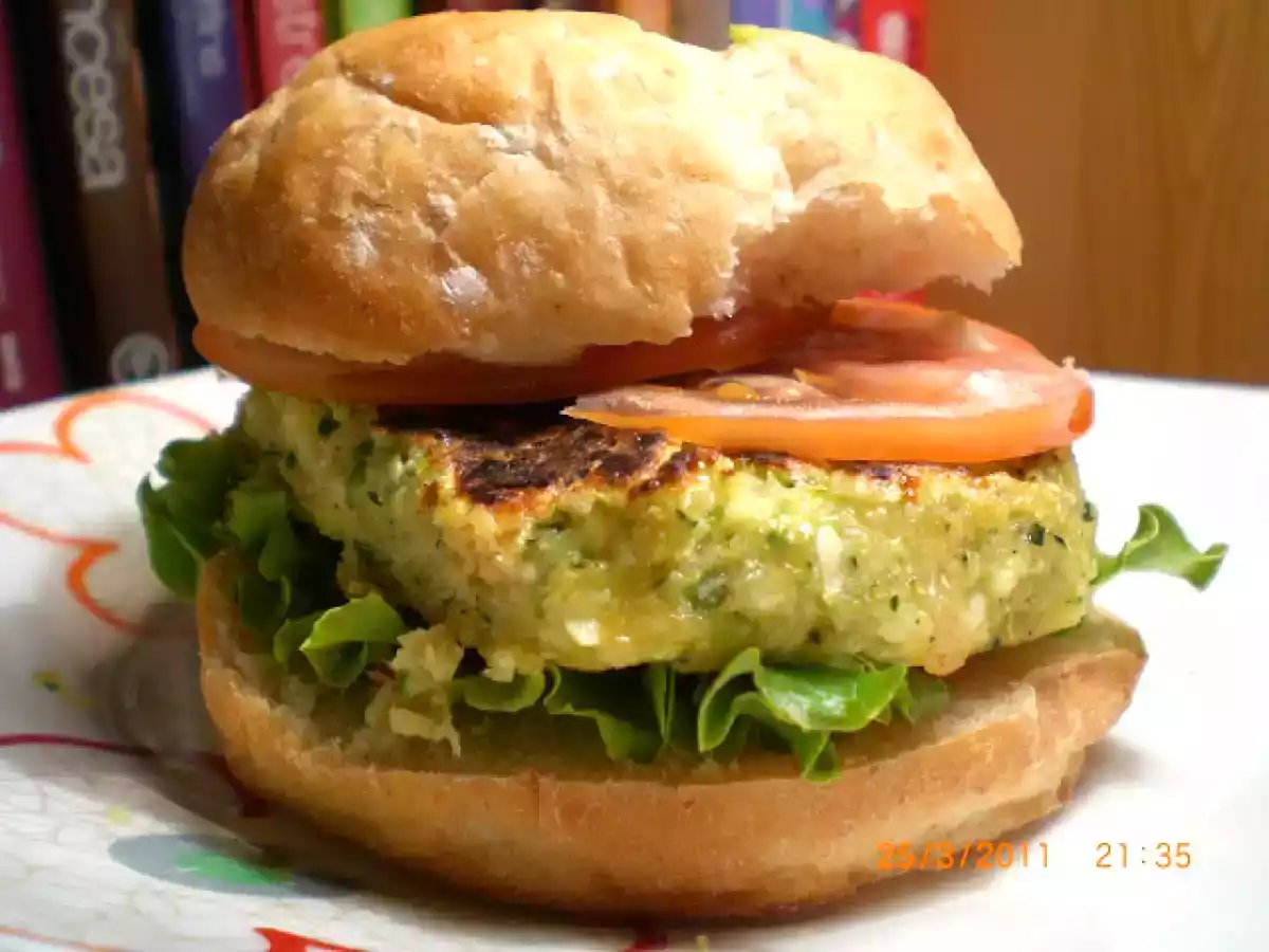 Hamburguesa vegetariana de calabacín