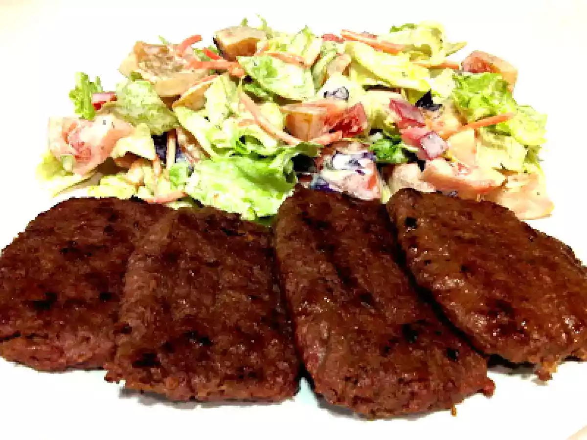 Hamburguesas de Potro con Ensalada César