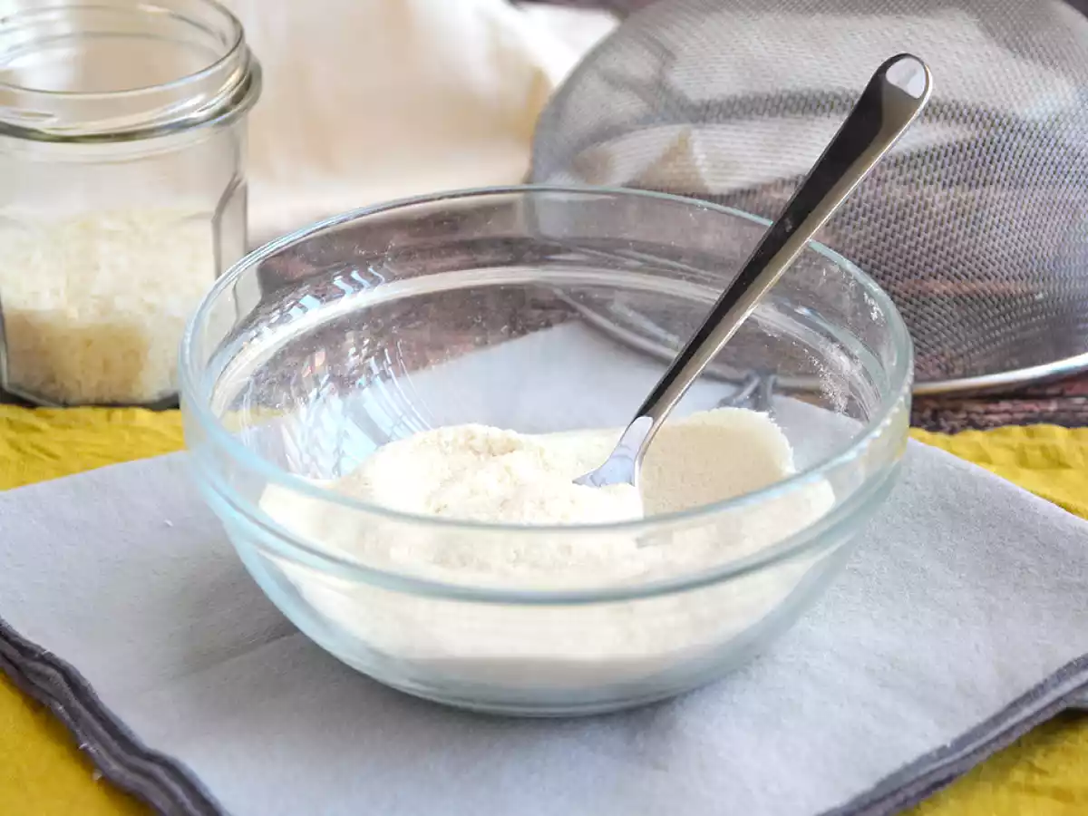 Harina de arroz casera