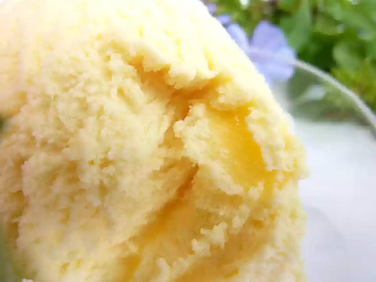 Helado de coco-mango y un pelin de jengibre para Wole kitchen. - foto 2