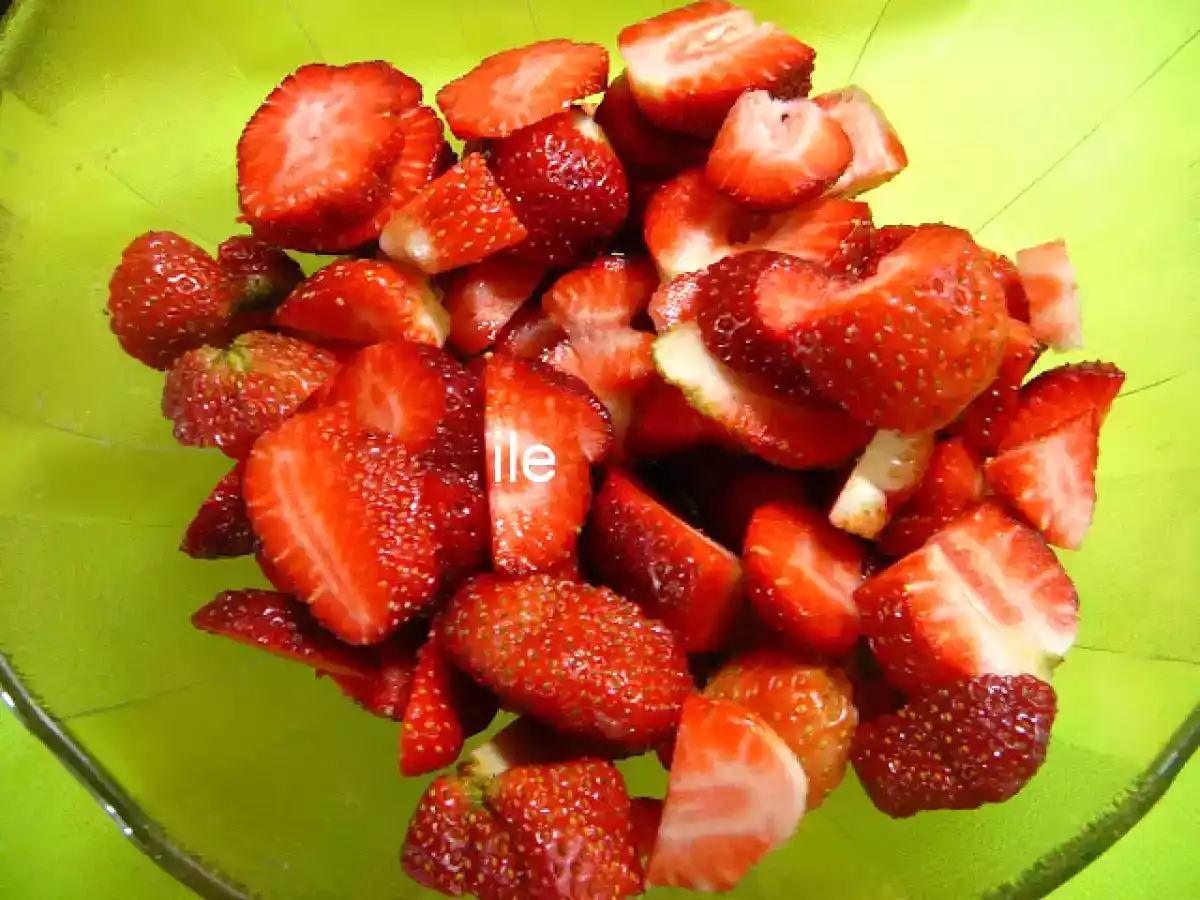 Helado de frutilla a la crema - foto 3