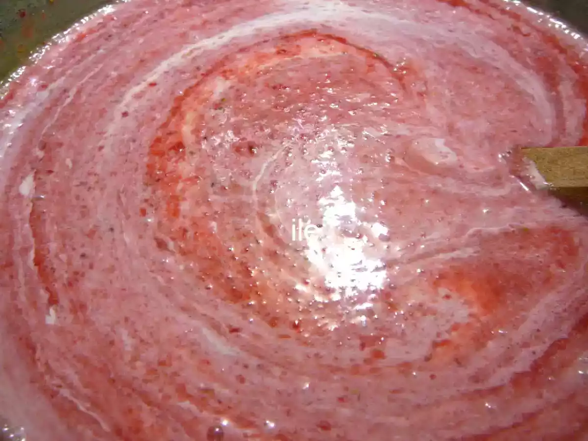 Helado de frutilla a la crema - foto 7