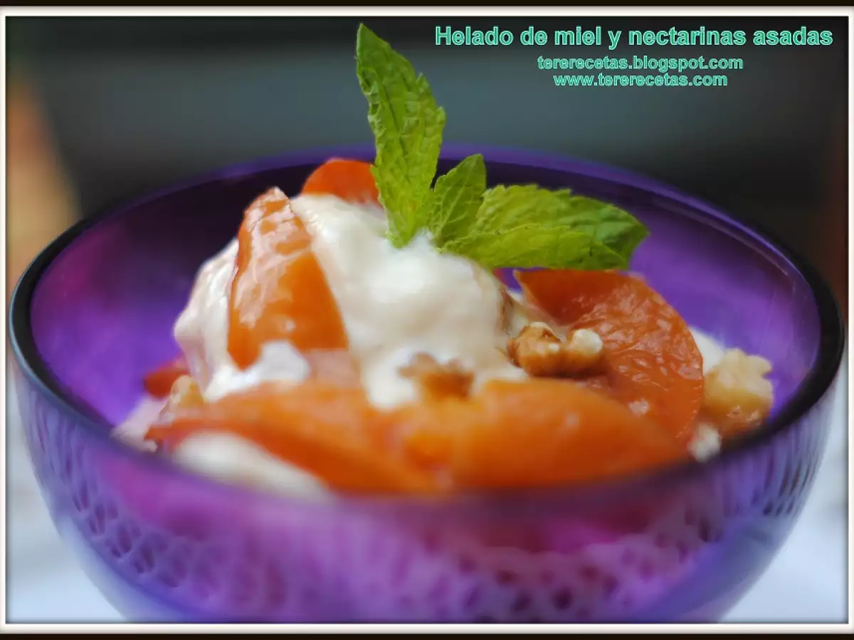 Helado de miel y nectarinas asadas - foto 4