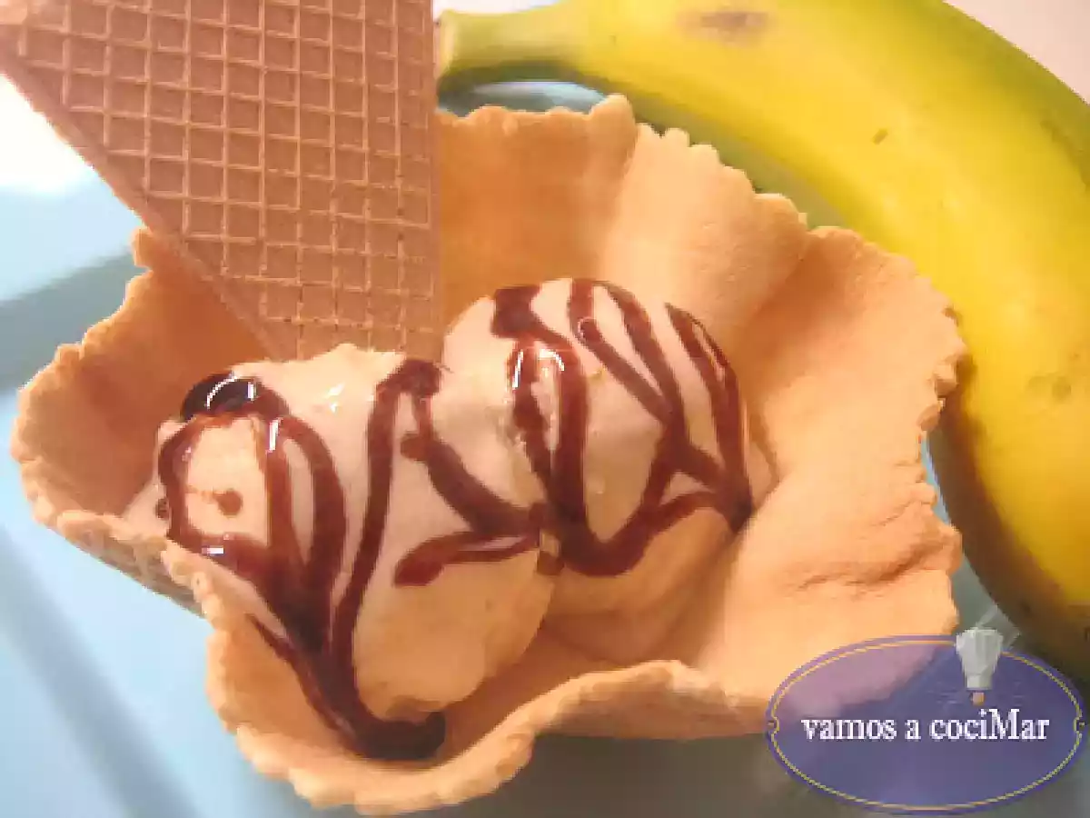 Helado de plátano y crema de cacahuete