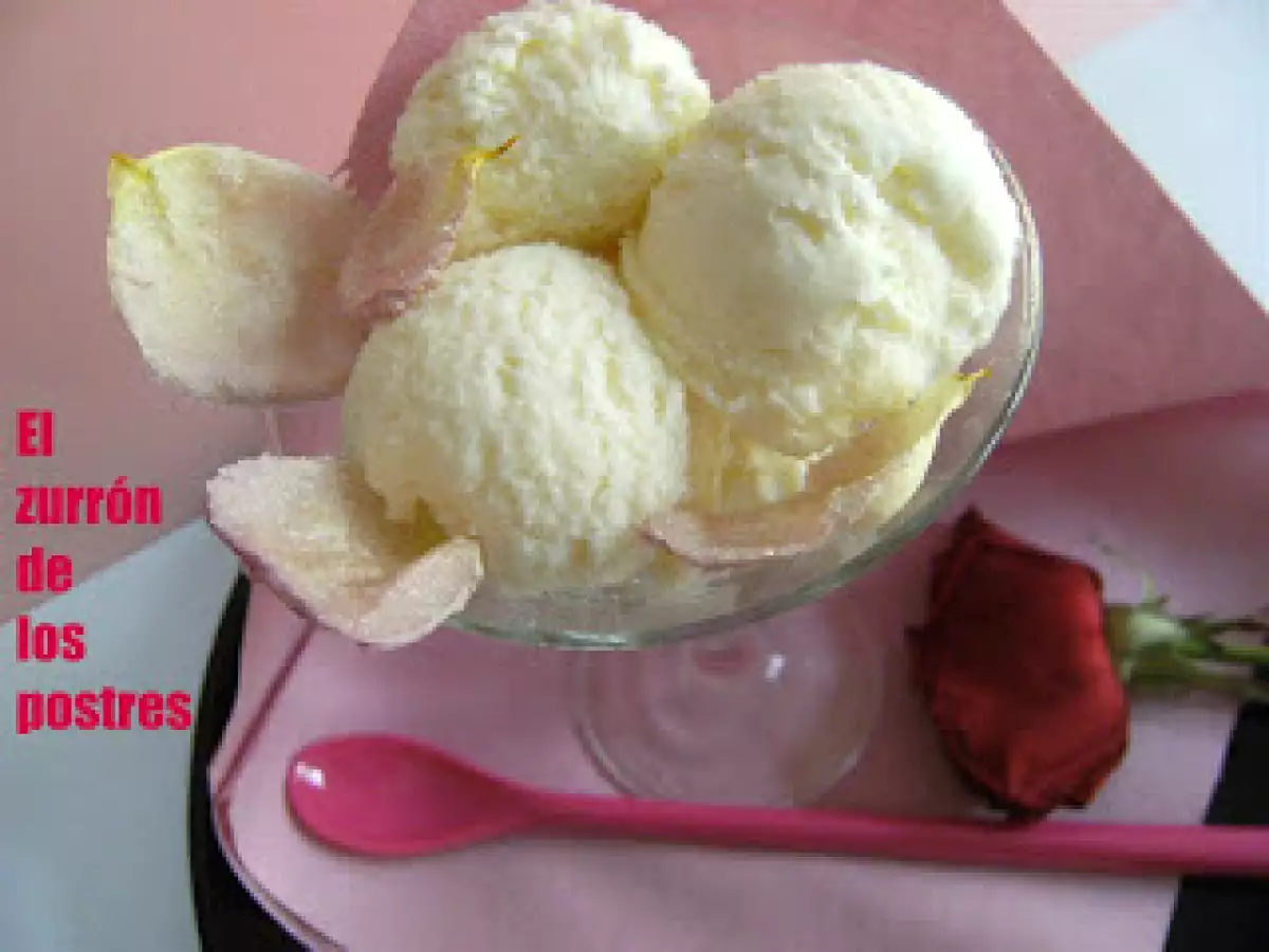Helado de Rosas con Pétalos Cristalizados - foto 6