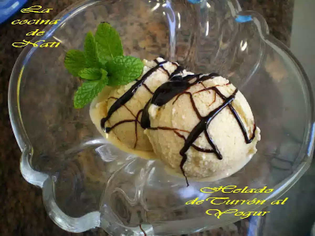 HELADO DE TURRÓN AL YOGUR