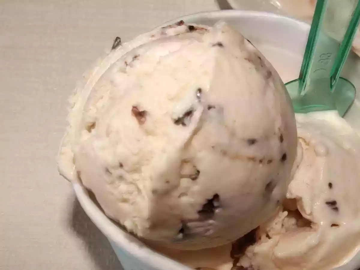 HELADO DE YOGUR STRACCIATELLA