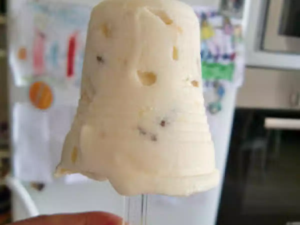 Helado de yogur y naranja