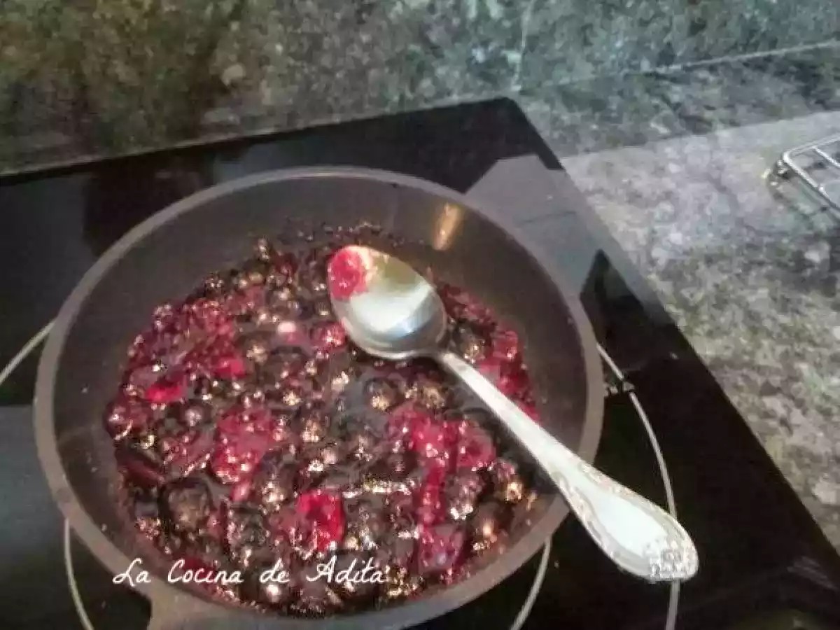 Helados de cerezas al kirsch - foto 2